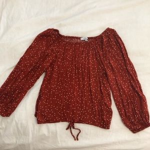 VICI Off the shoulder rust polka dot top!